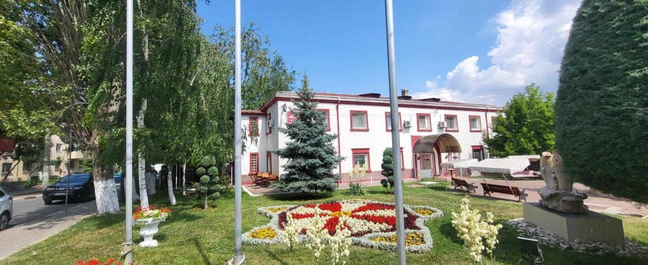 Pensiune Restaurant Arconi Năvodari Exteriör bild