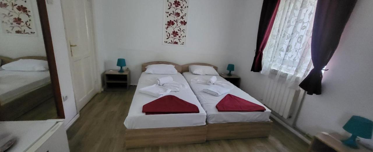 Pensiune Restaurant Arconi Năvodari Exteriör bild